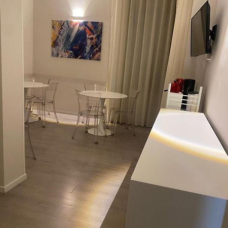 Midtown Salerno Bed and Breakfast Buitenkant foto