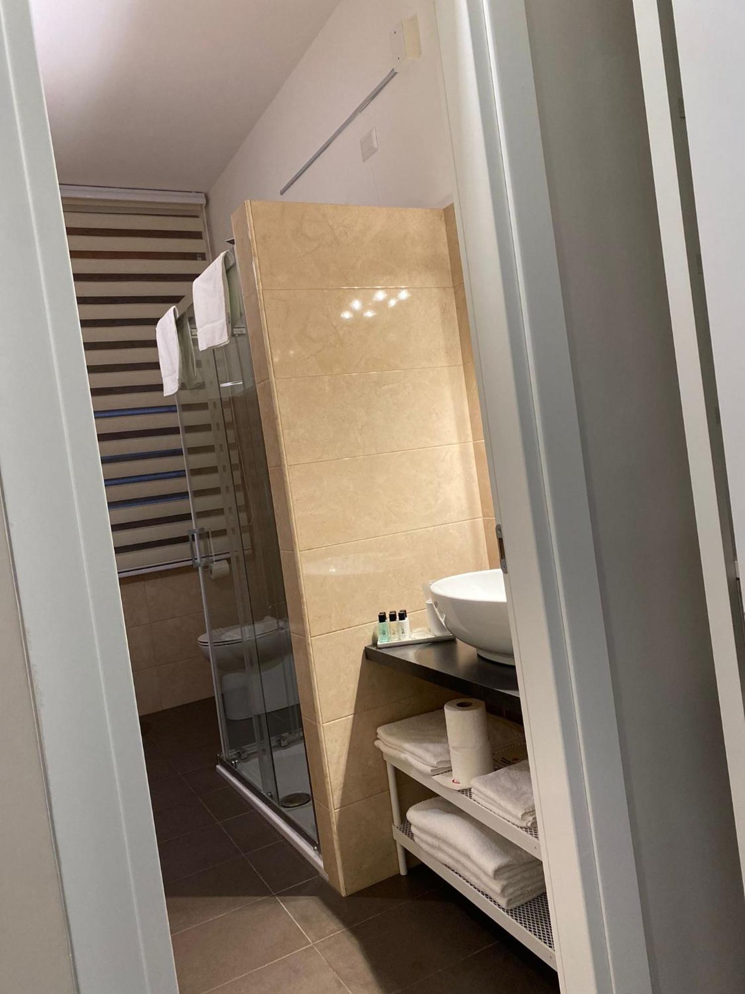 Midtown Salerno Bed and Breakfast Buitenkant foto