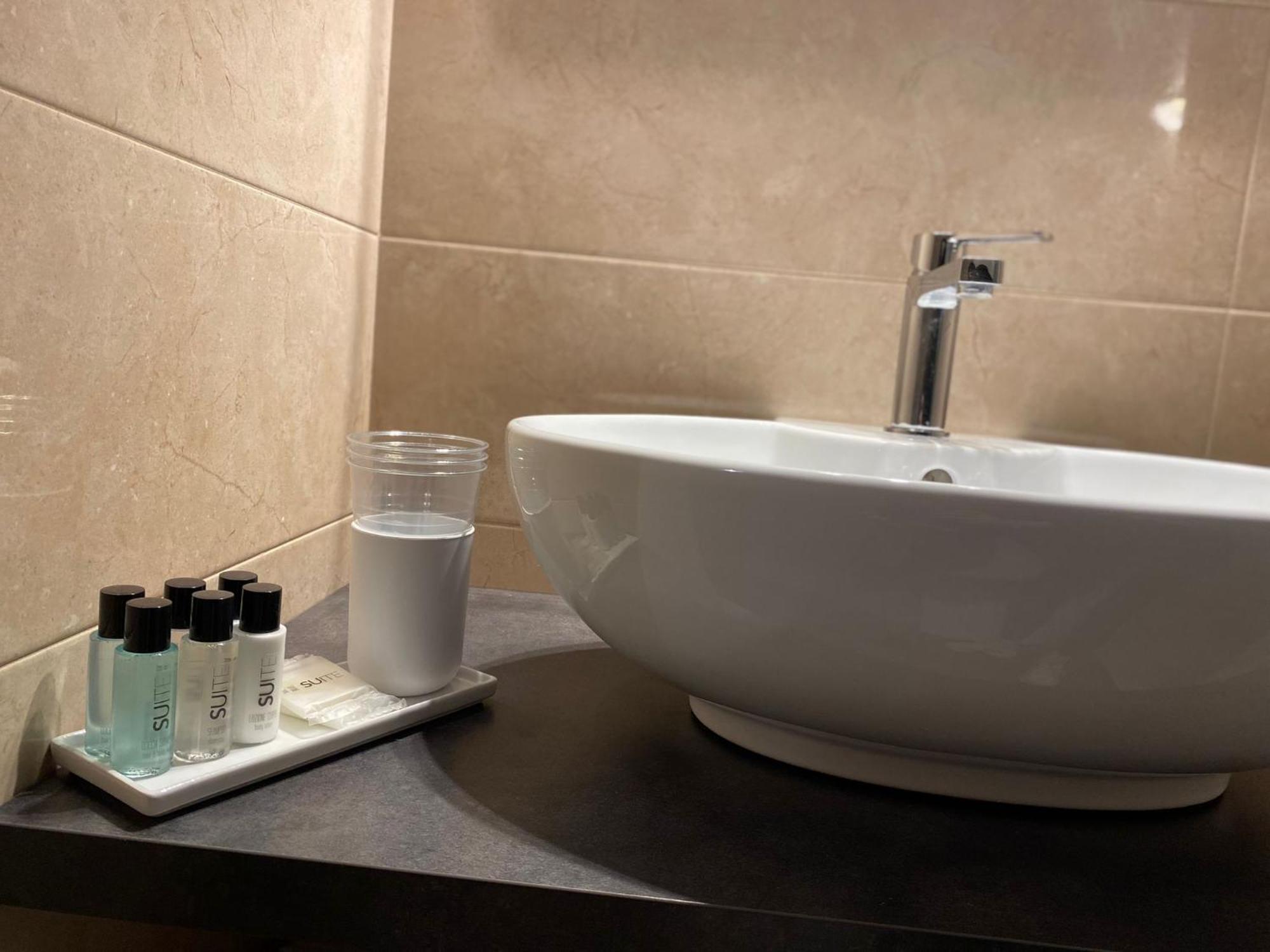 Midtown Salerno Bed and Breakfast Buitenkant foto