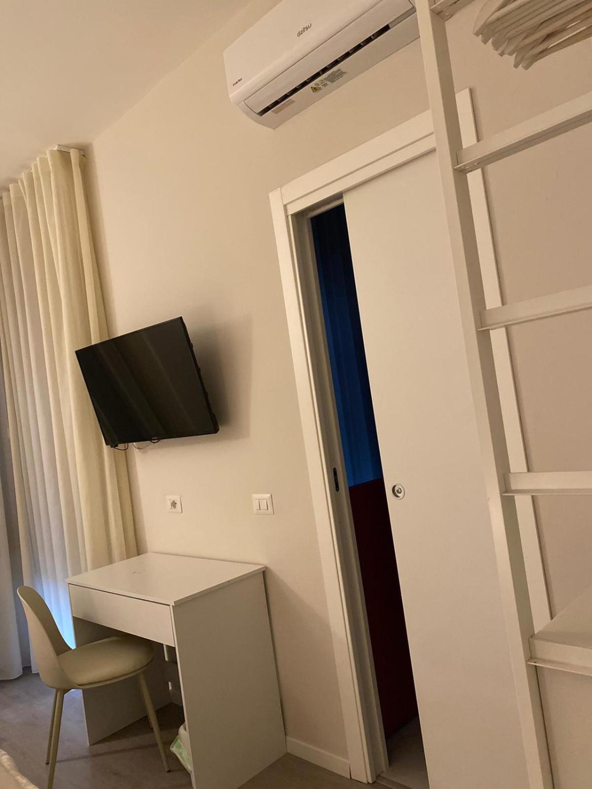 Midtown Salerno Bed and Breakfast Buitenkant foto