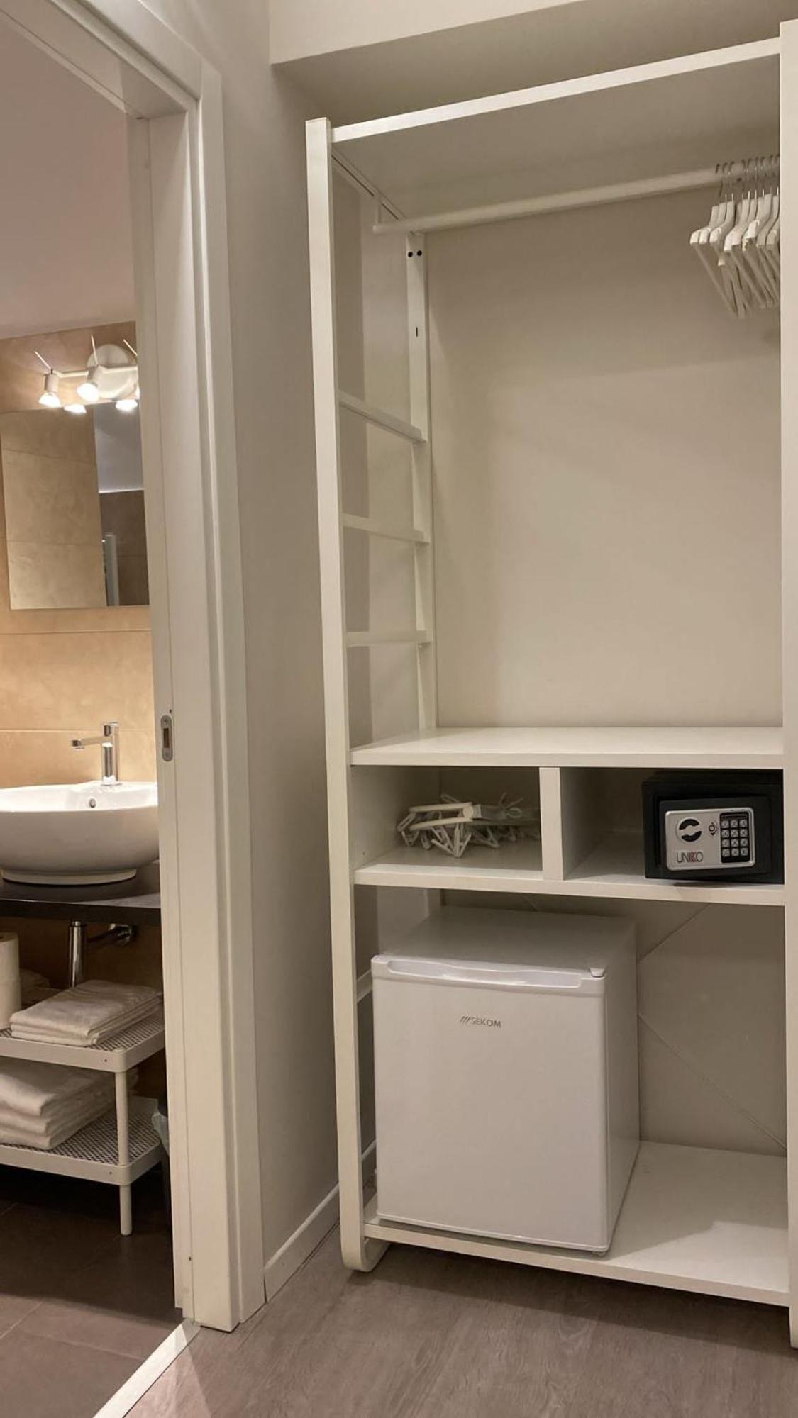 Midtown Salerno Bed and Breakfast Buitenkant foto